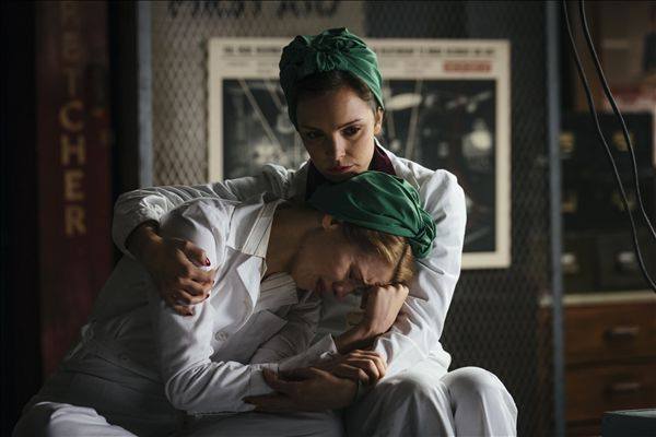 Still of Ali Liebert & Jodi Balfour in Bomb Girls: Facing the Enemy