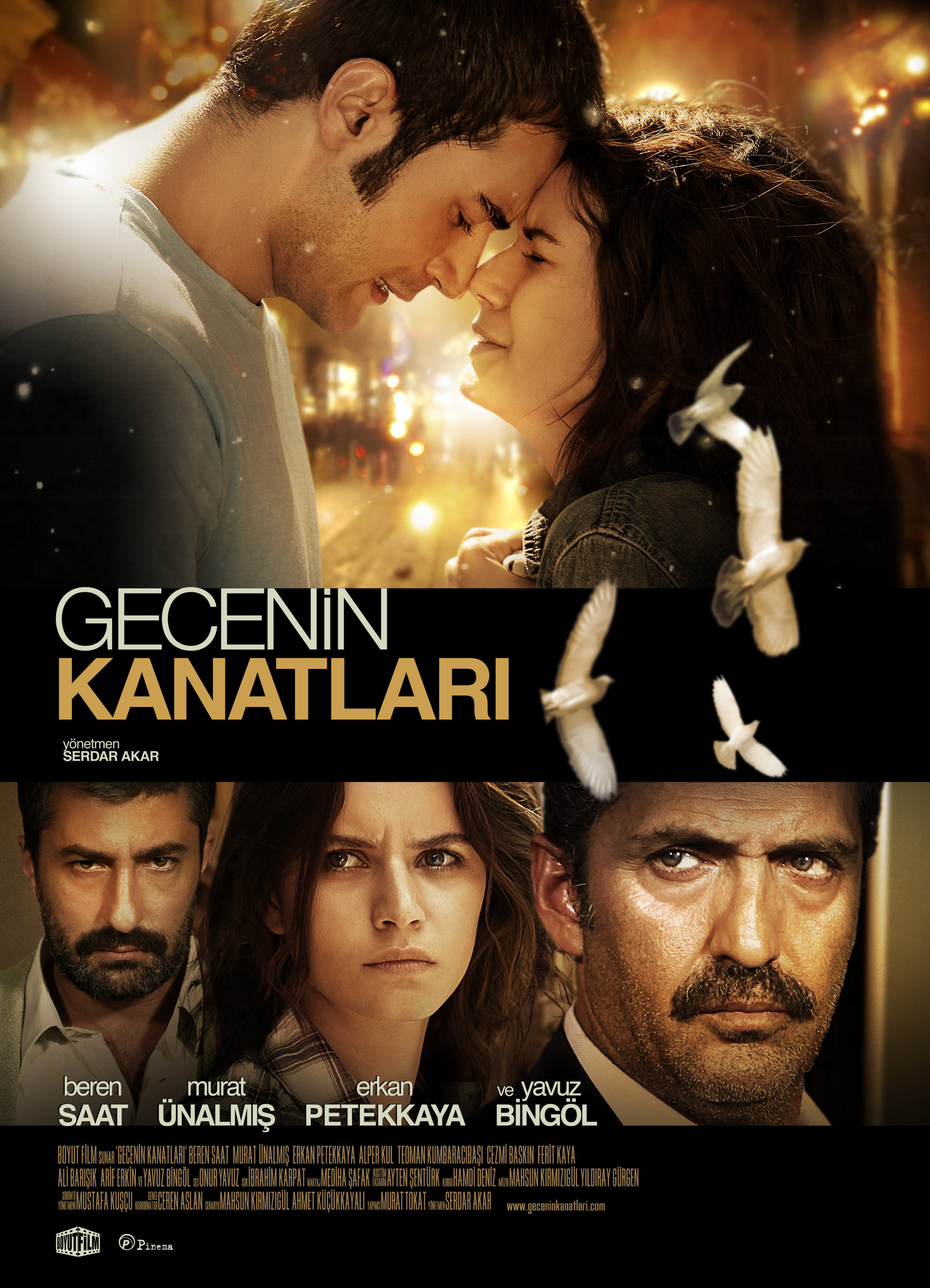 Yavuz Bingol, Beren Saat, Erkan Petekkaya and Murat Ünalmis in Gecenin Kanatlari (2009)