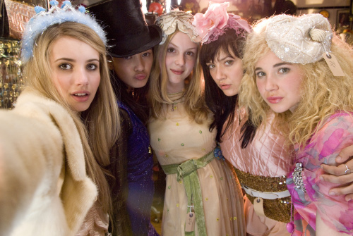 Still of Emma Roberts, Juno Temple, Linzey Cocker, Sophie Wu and Kimberley Nixon in Wild Child (2008)