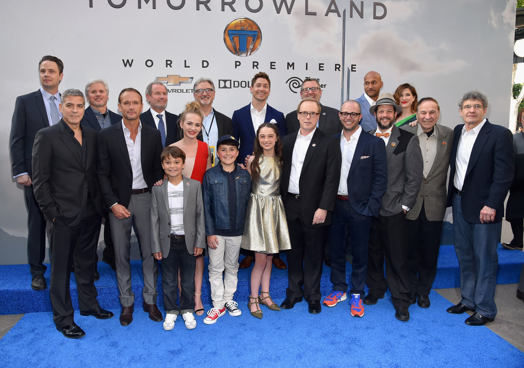 George Clooney, Tim McGraw, Brad Bird, Jeffrey Chernov, Michael Giacchino, Damon Lindelof, Richard Sherman, John Walker, Alan Horn, Kathryn Hahn, Keegan-Michael Key, Britt Robertson, Thomas Robinson, Brigham Taylor, Jeff Jensen, Pierce Gagnon and Raffey Cassidy at event of Rytojaus zeme (2015)