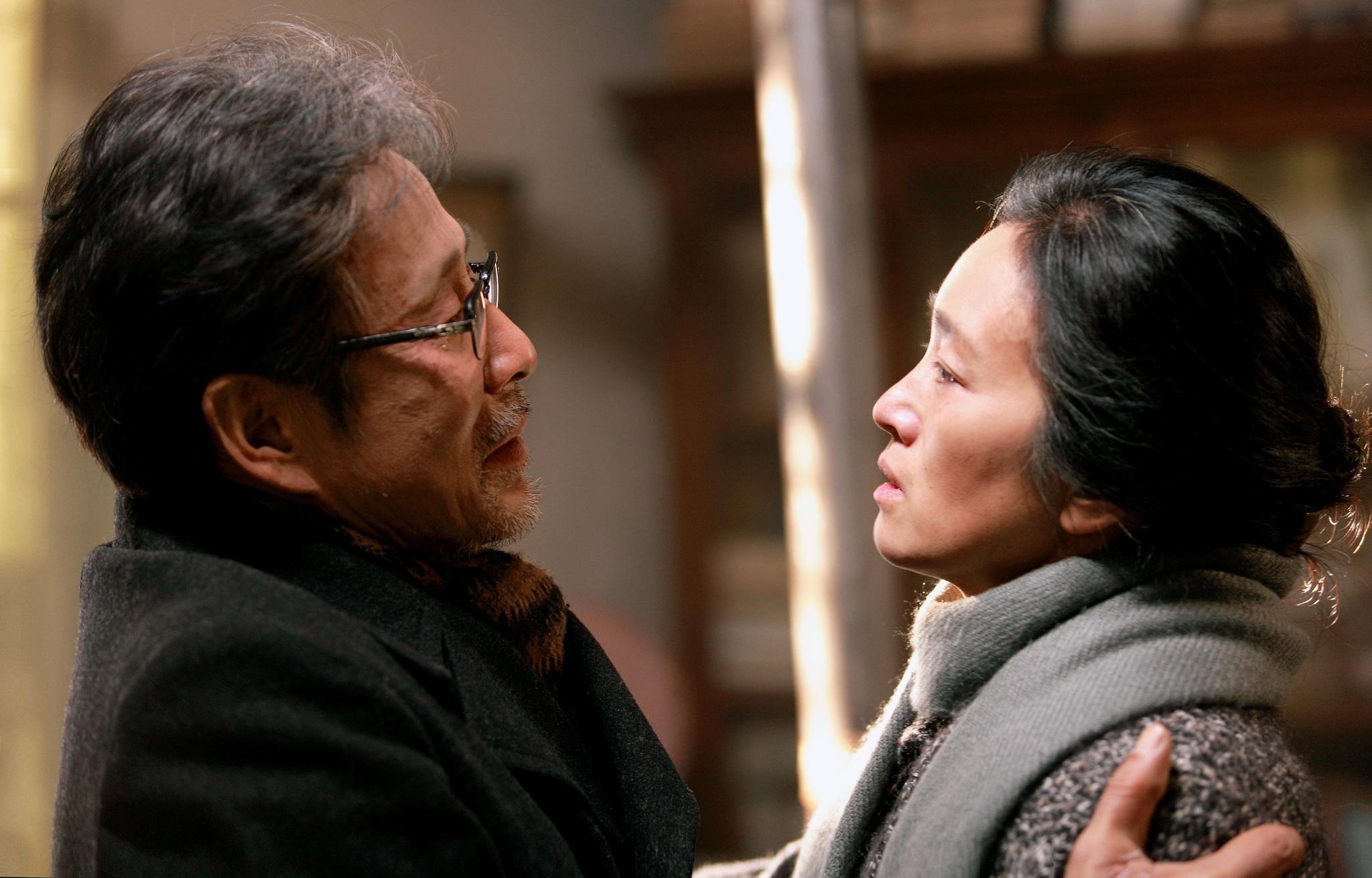 Still of Li Gong and Daoming Chen in Gui lai (2014)