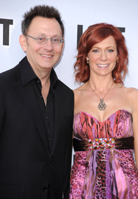 Michael Emerson and Carrie Preston at event of Dinge (2004)