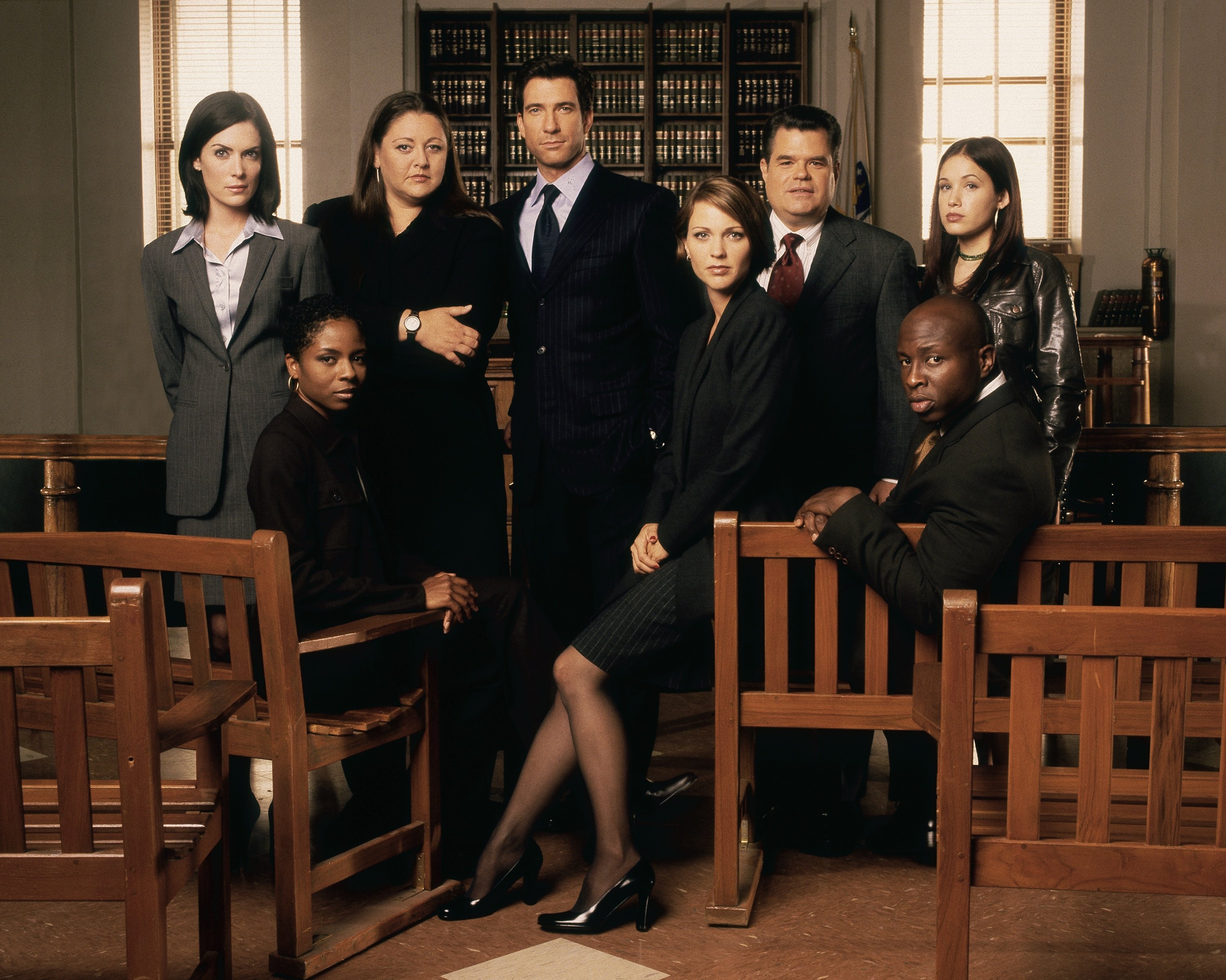 Still of Lara Flynn Boyle, Dylan McDermott, LisaGay Hamilton, Steve Harris, David E. Kelley, Larry King, Camryn Manheim, Marla Sokoloff, Kelli Williams, Michael Badalucco and Chi McBride in The Practice (1997)