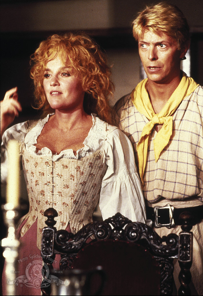 Still of David Bowie and Madeline Kahn in Yellowbeard (1983)