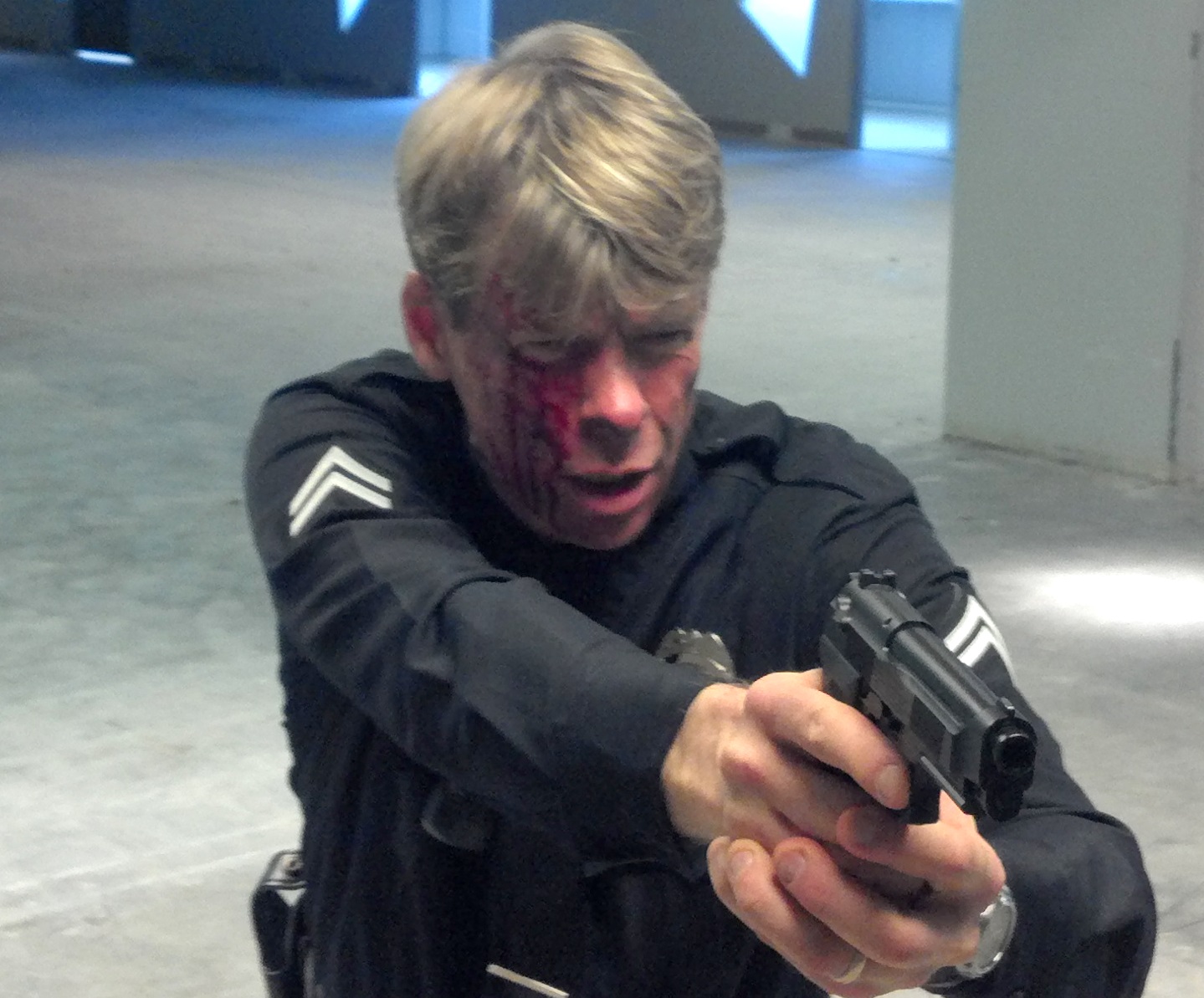 Gregory Graham playing the cop in 