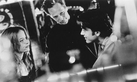 Still of William Fichtner, Peter Gallagher and Alison Elliott in Underneath (1995)