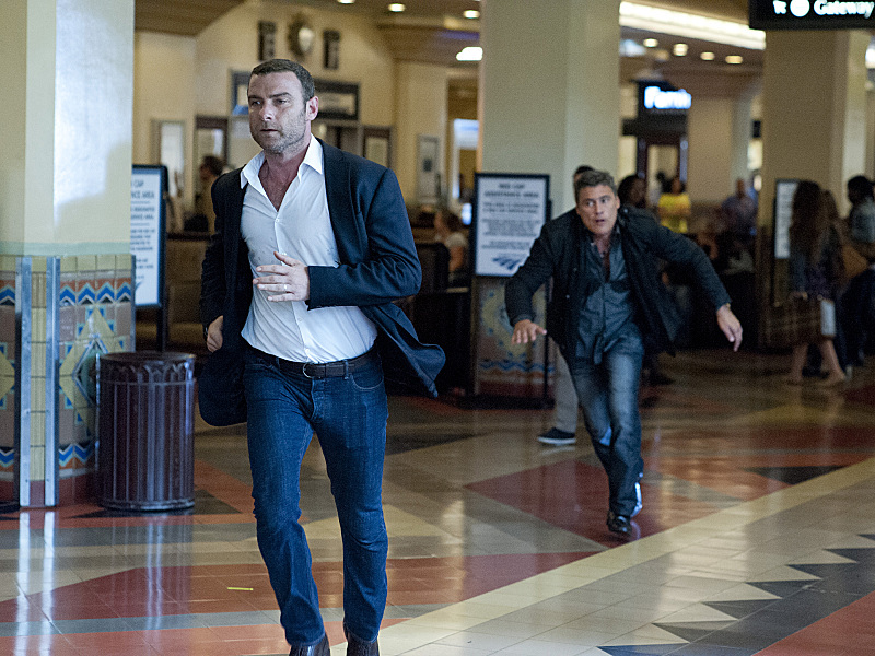 Still of Liev Schreiber and Steven Bauer in Ray Donovan (2013)