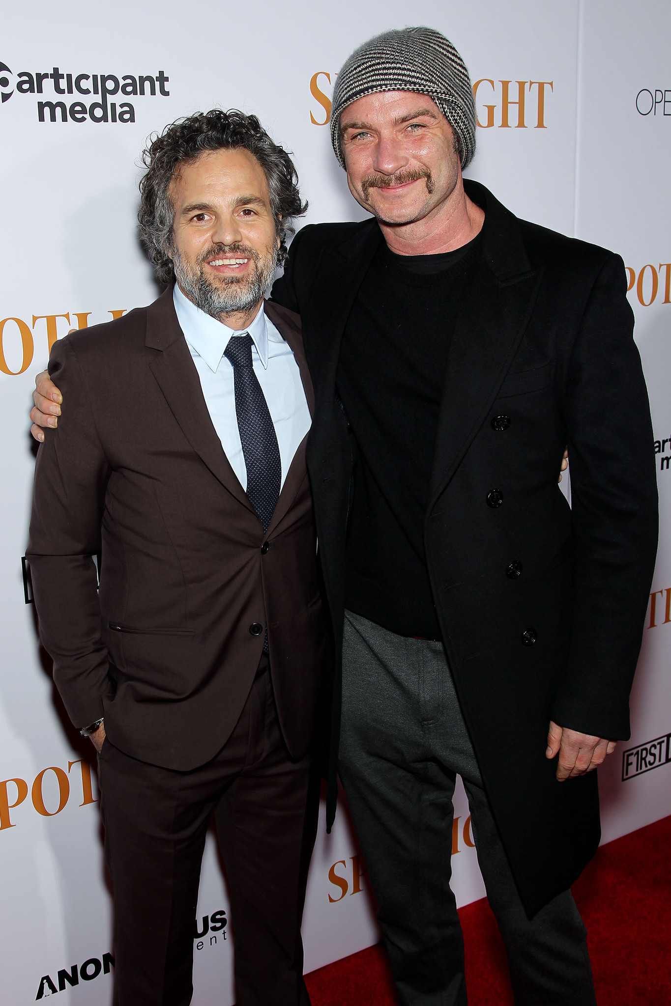 Liev Schreiber and Mark Ruffalo at event of Spotlight (2015)
