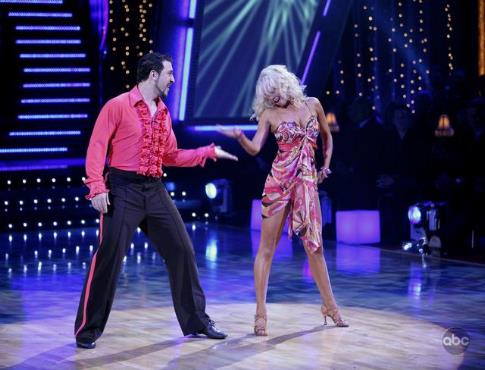 Still of Joey Fatone and Kym Johnson in Dancing with the Stars (2005)