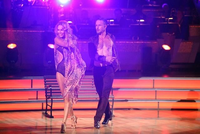 Still of David Arquette and Kym Johnson in Dancing with the Stars (2005)
