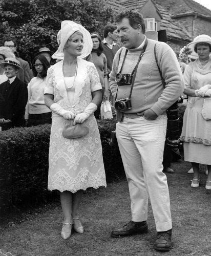 Photographer Bob Willoughby and Petula Clark during the making of 