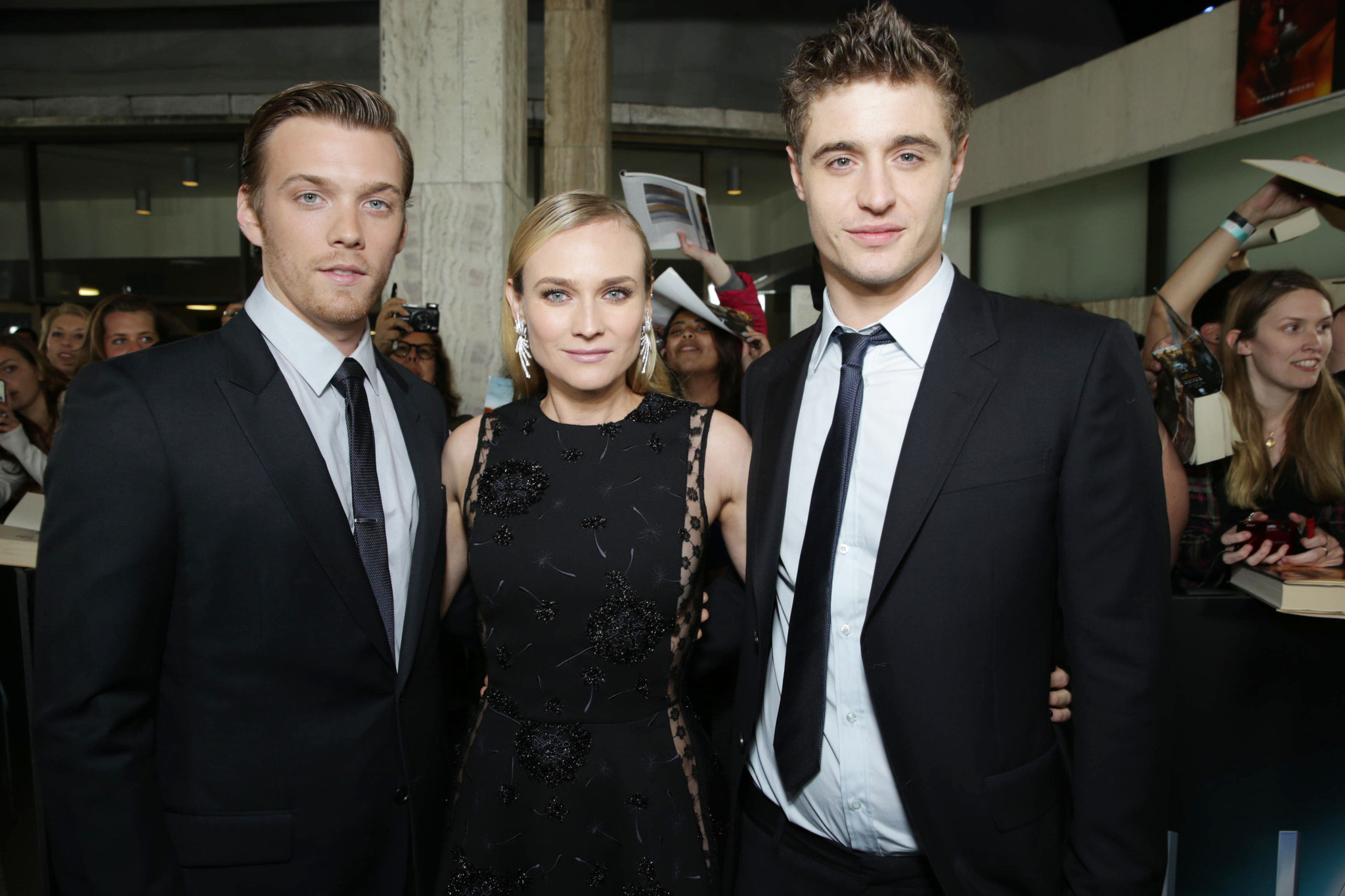 Diane Kruger, Max Irons and Jake Abel at event of Sielonese (2013)