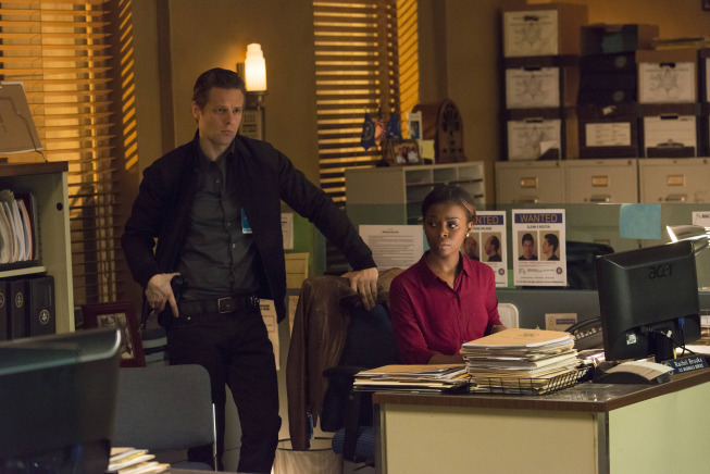 Still of Jacob Pitts and Erica Tazel in Justified (2010)