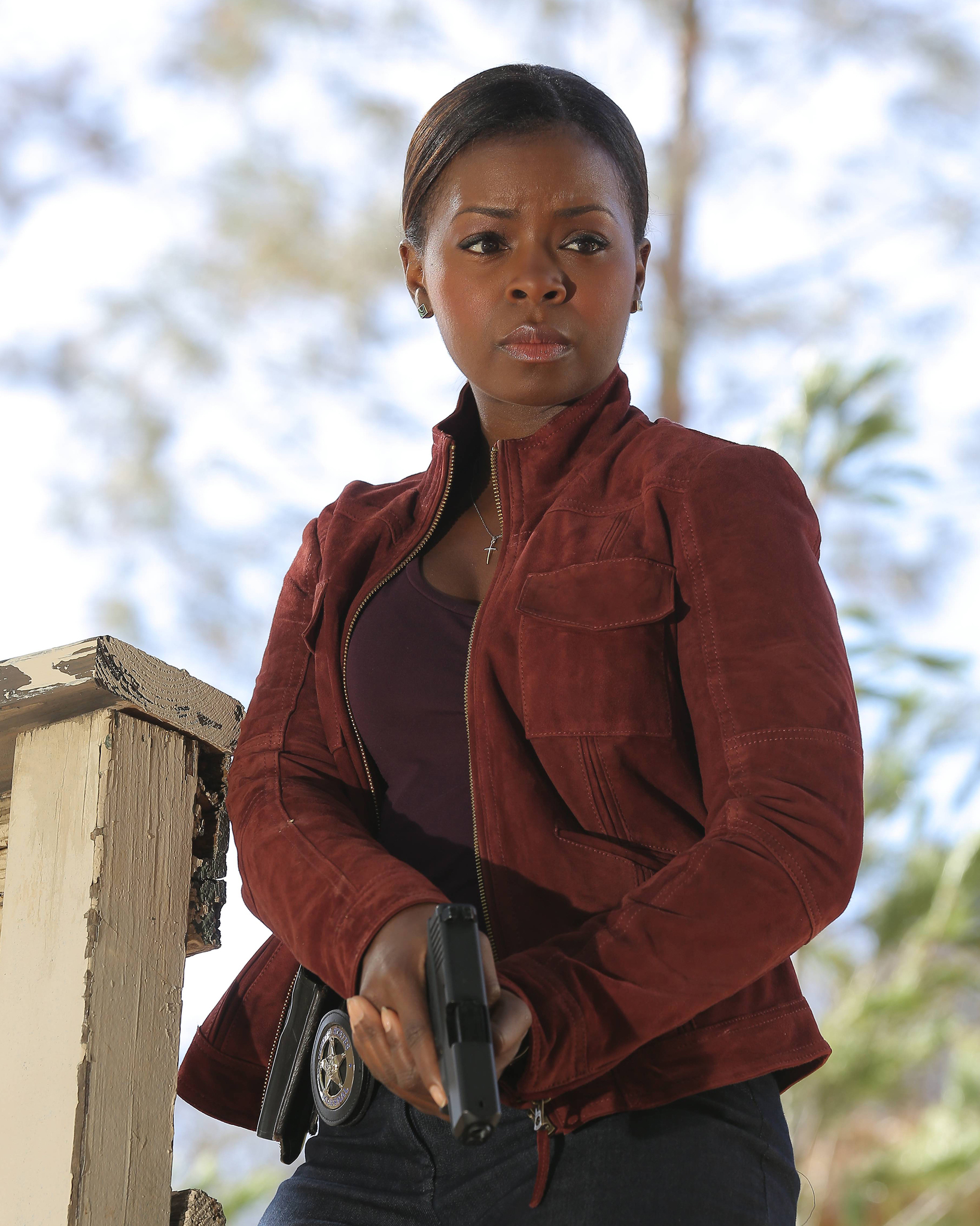 Still of Erica Tazel in Justified (2010)