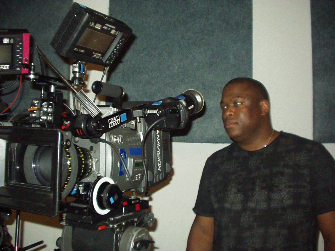 On the set of the documentary short I Could Have Been Five Feet