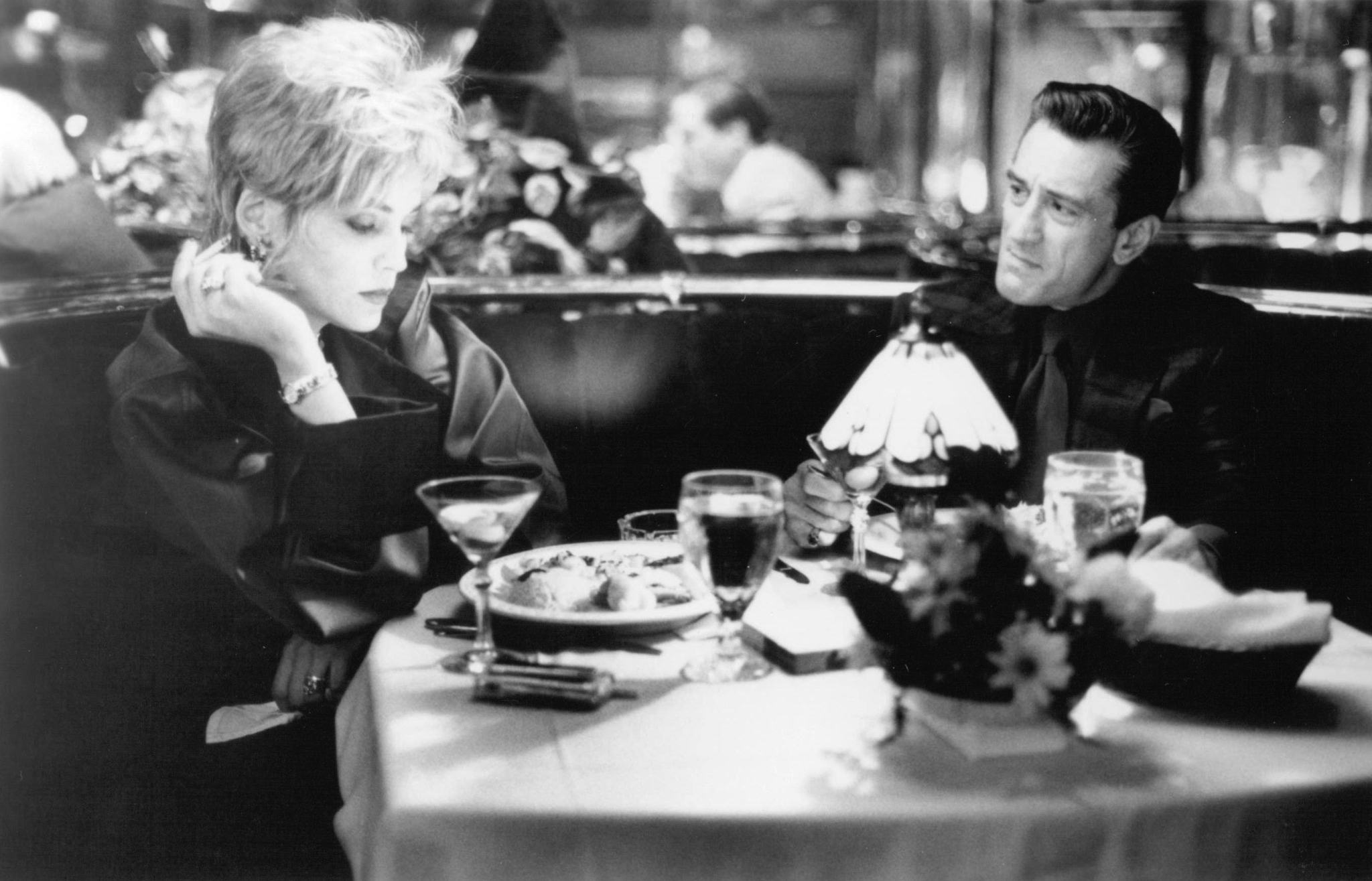 Still of Robert De Niro and Sharon Stone in Kazino (1995)