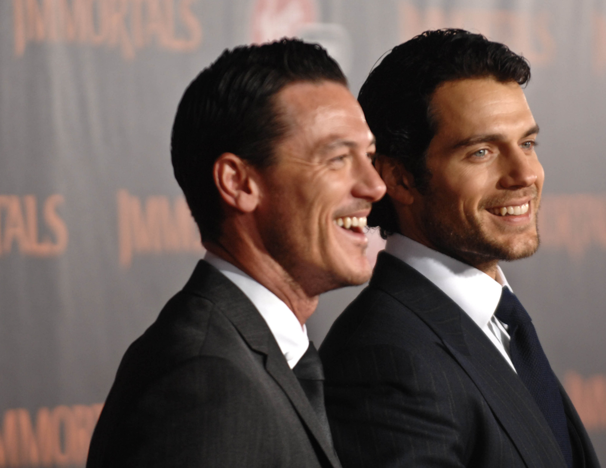 Henry Cavill and Luke Evans at event of Nemirtingieji (2011)