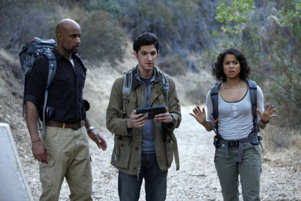 Still of Boris Kodjoe and Gugu Mbatha-Raw in Undercovers (2010)