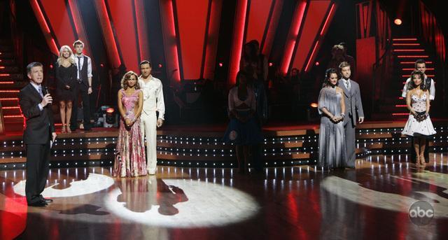 Still of Lance Bass, Susan Lucci, Tom Bergeron, Cody Linley, Rocco DiSpirito, Driton 'Tony' Dovolani, Karina Smirnoff, Julianne Hough and Lacey Schwimmer in Dancing with the Stars (2005)