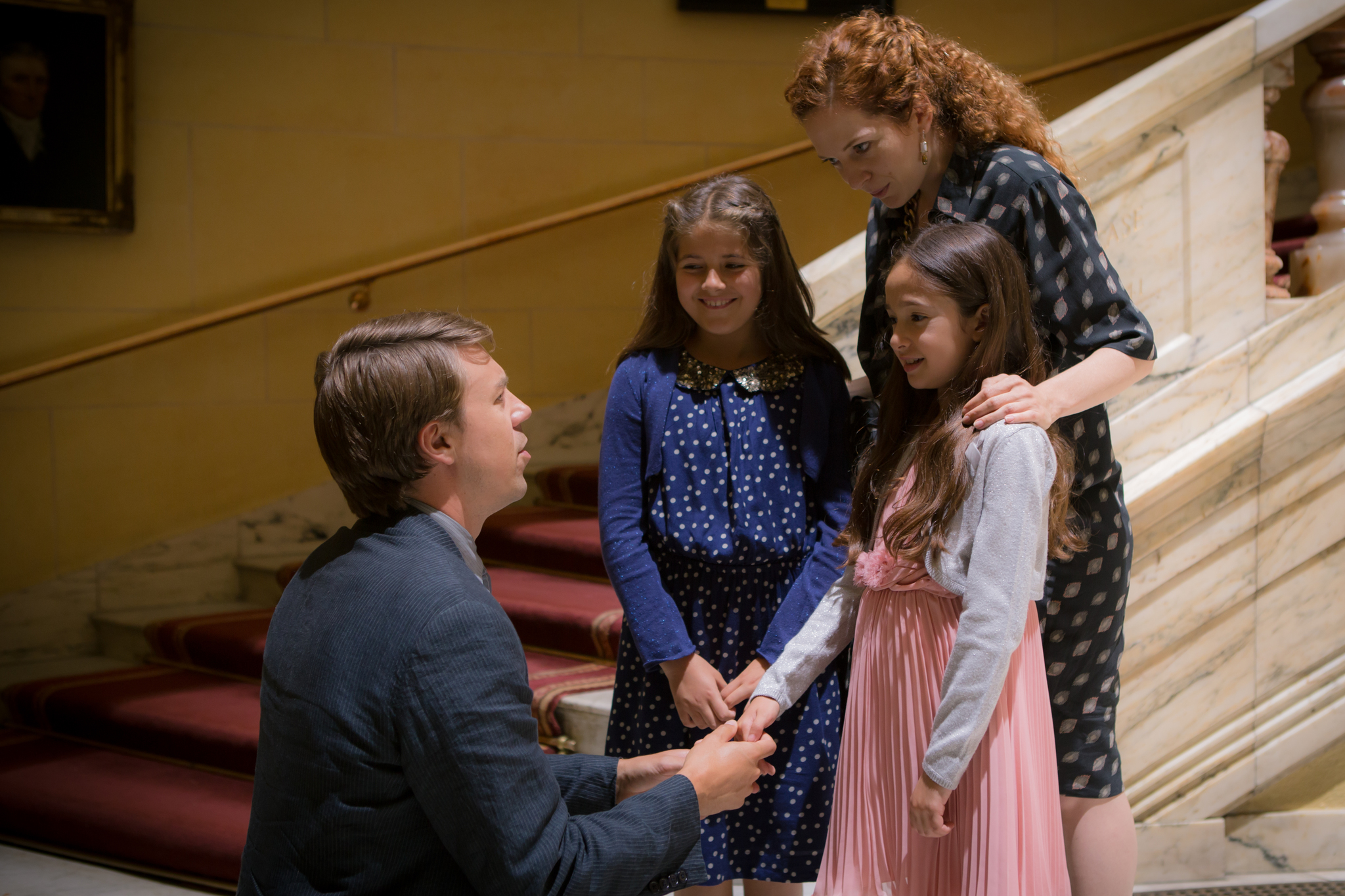 Still of Katherine Parkinson, Andrew Buchan, Reeve Fletcher and Nicole Lopes in The Honourable Woman (2014)