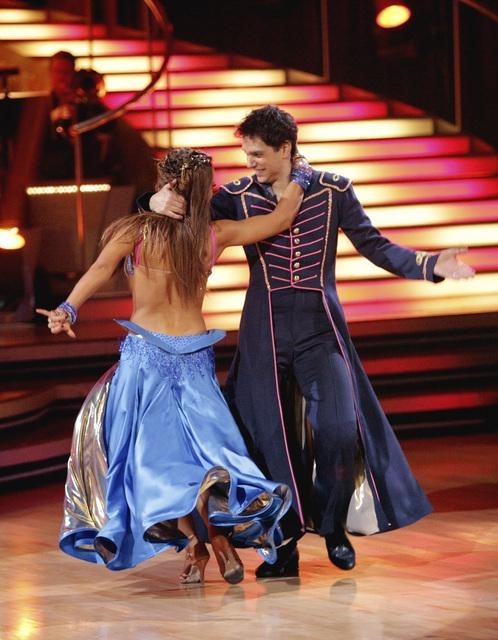 Still of Ralph Macchio and Karina Smirnoff in Dancing with the Stars (2005)