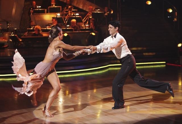 Still of Ralph Macchio and Karina Smirnoff in Dancing with the Stars (2005)