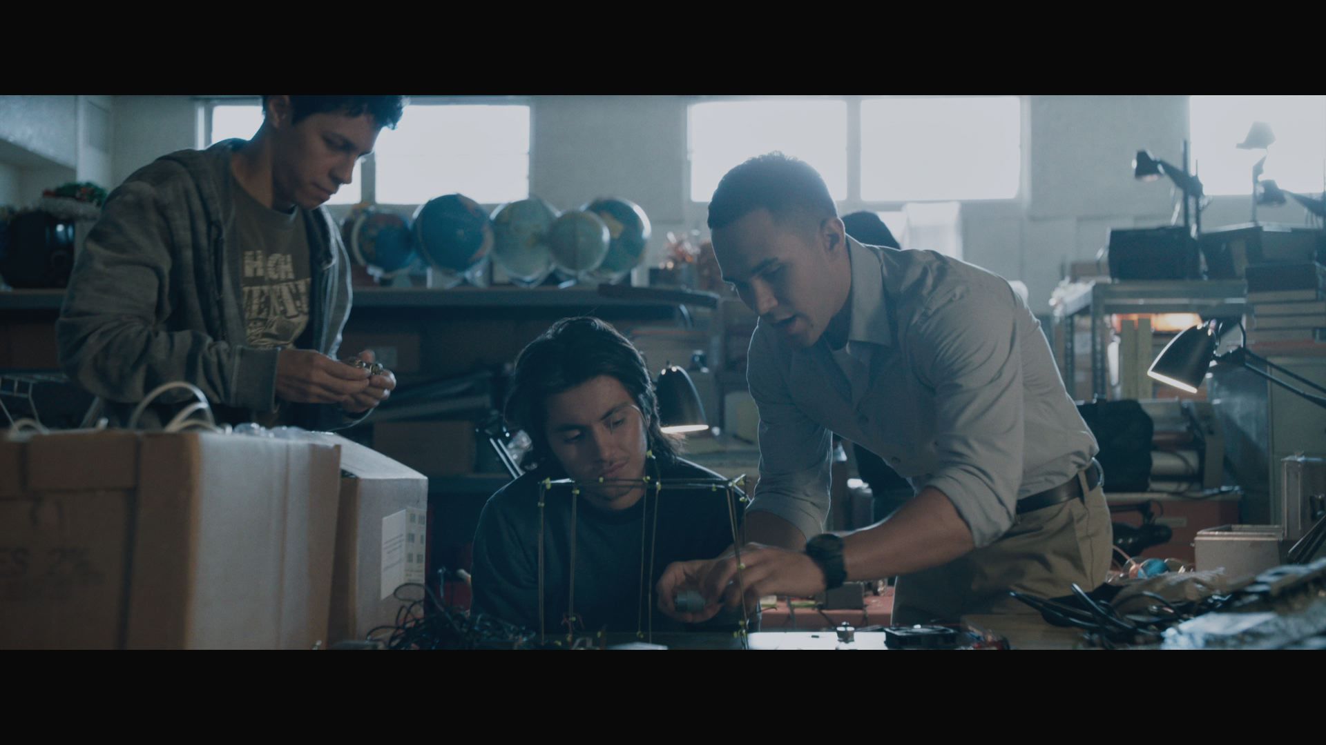 Still of José Julián and Carlos PenaVega in Spare Parts (2015)