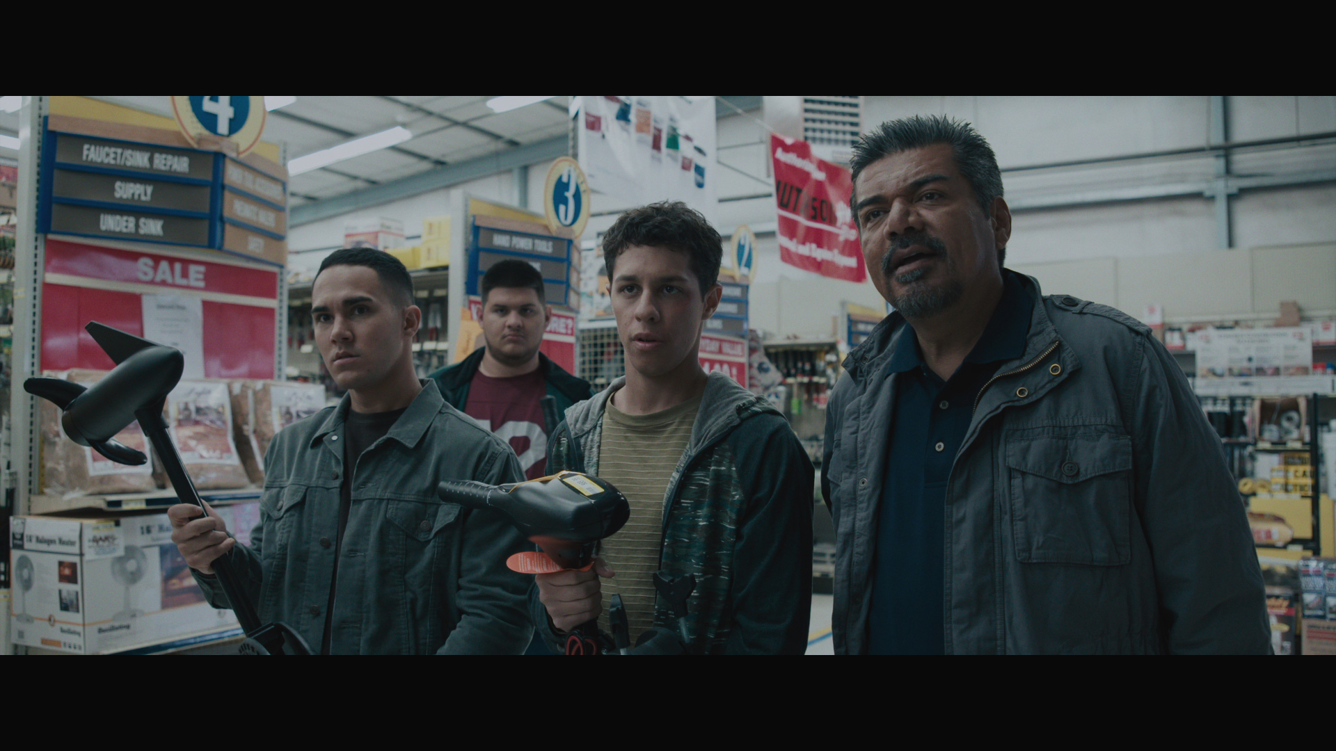 Still of George Lopez, Carlos PenaVega and David Del Rio in Spare Parts (2015)