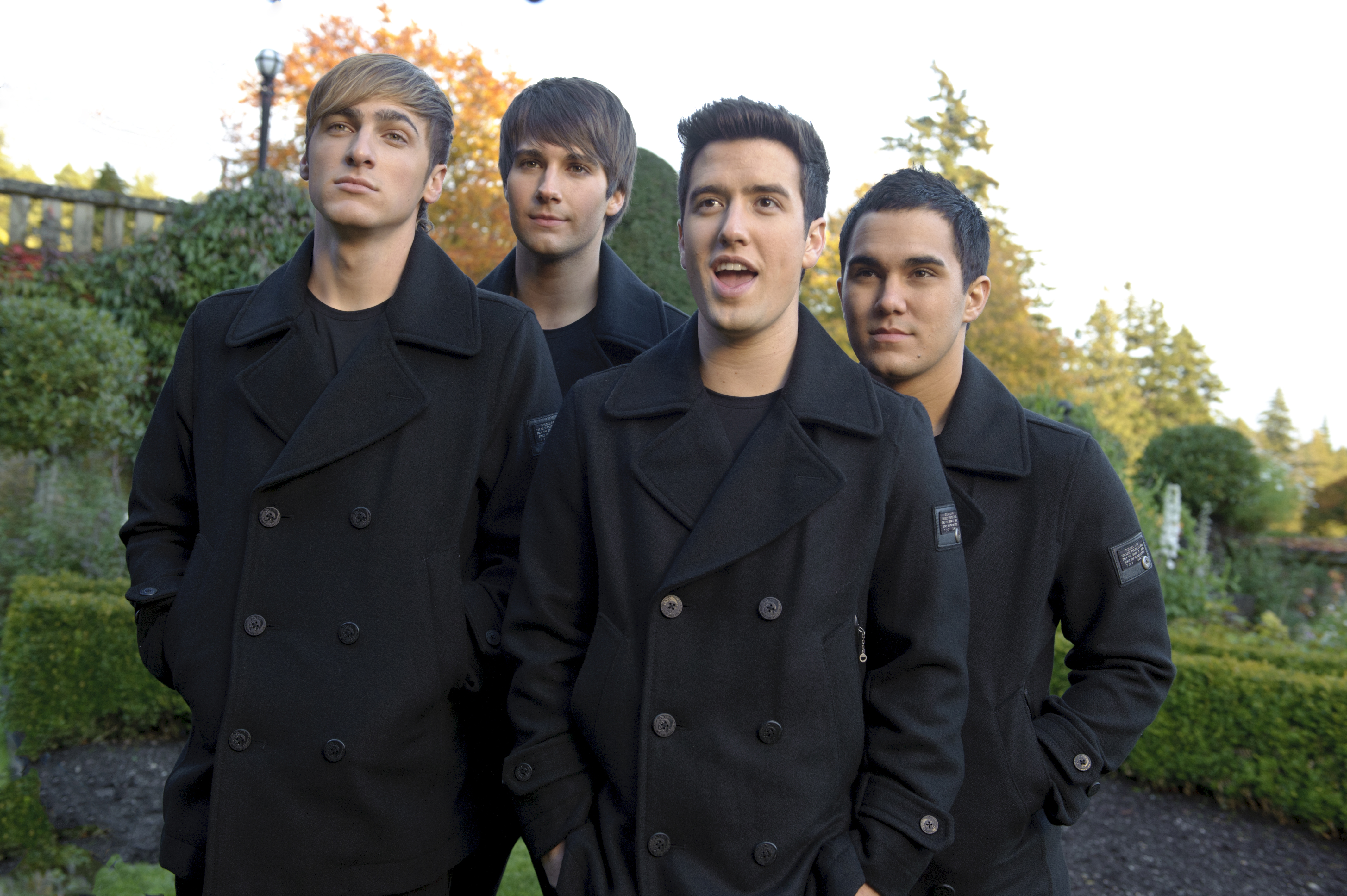 Still of Kendall Schmidt, Carlos PenaVega, James Maslow and Logan Henderson in Big Time Movie (2012)