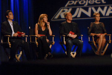 Still of Heidi Klum, Apolo Ohno, Nina Garcia and Michael Kors in Project Runway (2004)