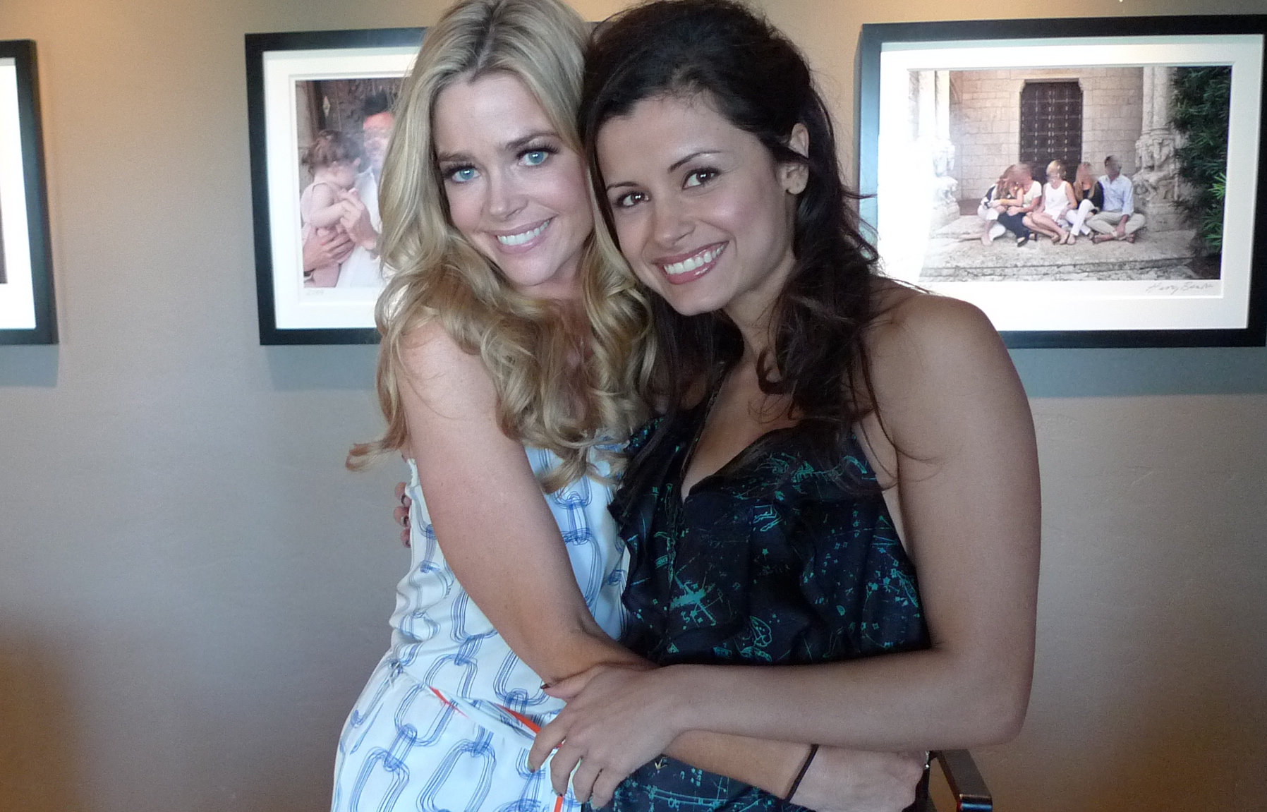 On set of Film Mother's Little Helpers; Denise Richards & Catalina Rodriguez