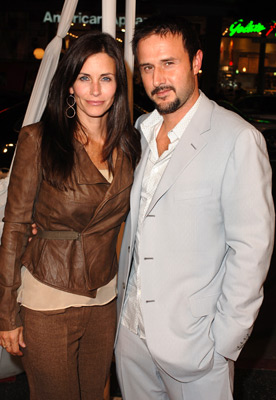David Arquette and Courteney Cox at event of Kiss Kiss Bang Bang (2005)
