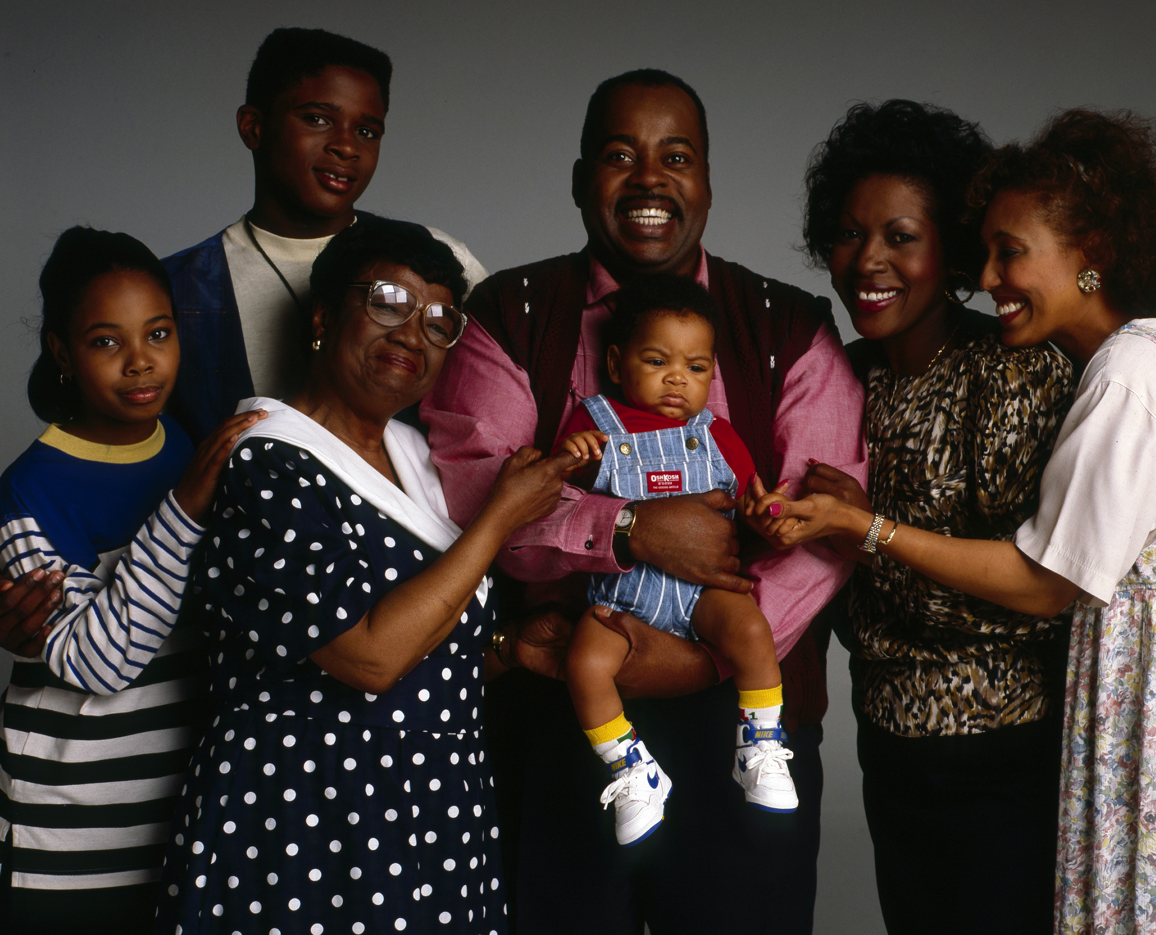 Still of Reginald VelJohnson, Telma Hopkins, Rosetta LeNoire, Darius McCrary, Jo Marie Payton, Kellie Shanygne Williams, Joseph Julius Wright and Julius Wright in Family Matters (1989)