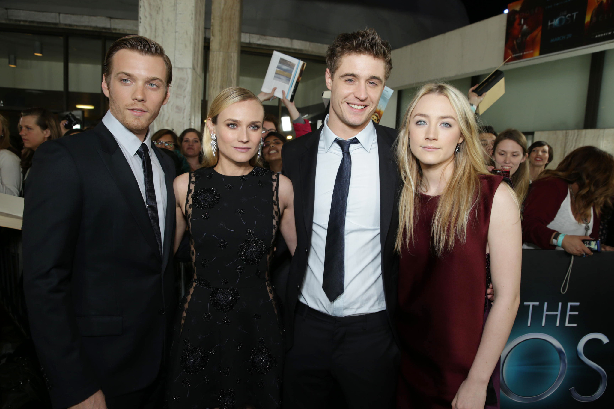 Diane Kruger, Saoirse Ronan, Max Irons and Jake Abel at event of Sielonese (2013)