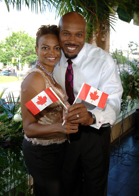 Joyce Agu and Uchenna Agu at event of The Amazing Race (2001)