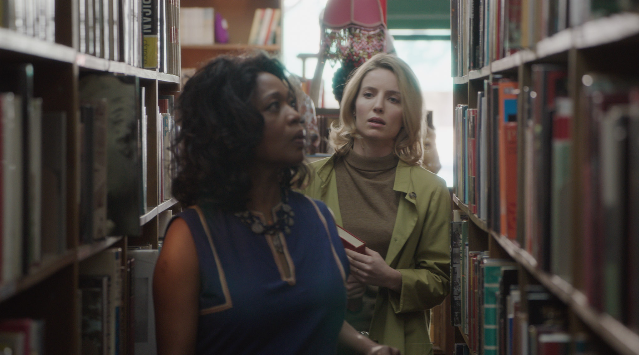 Still of Alfre Woodard and Annabelle Wallis in Anabele (2014)