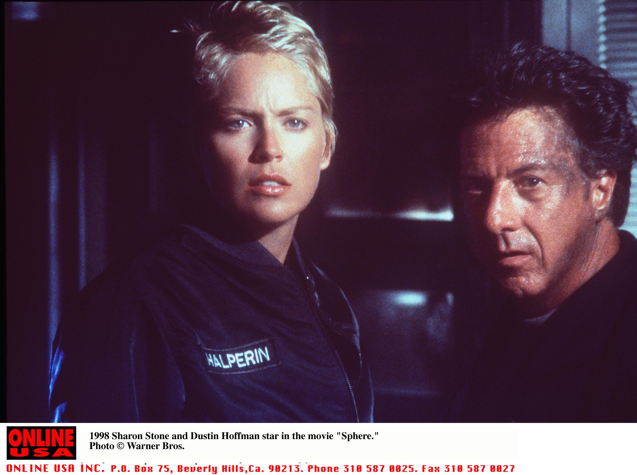 Still of Dustin Hoffman and Sharon Stone in Sphere (1998)