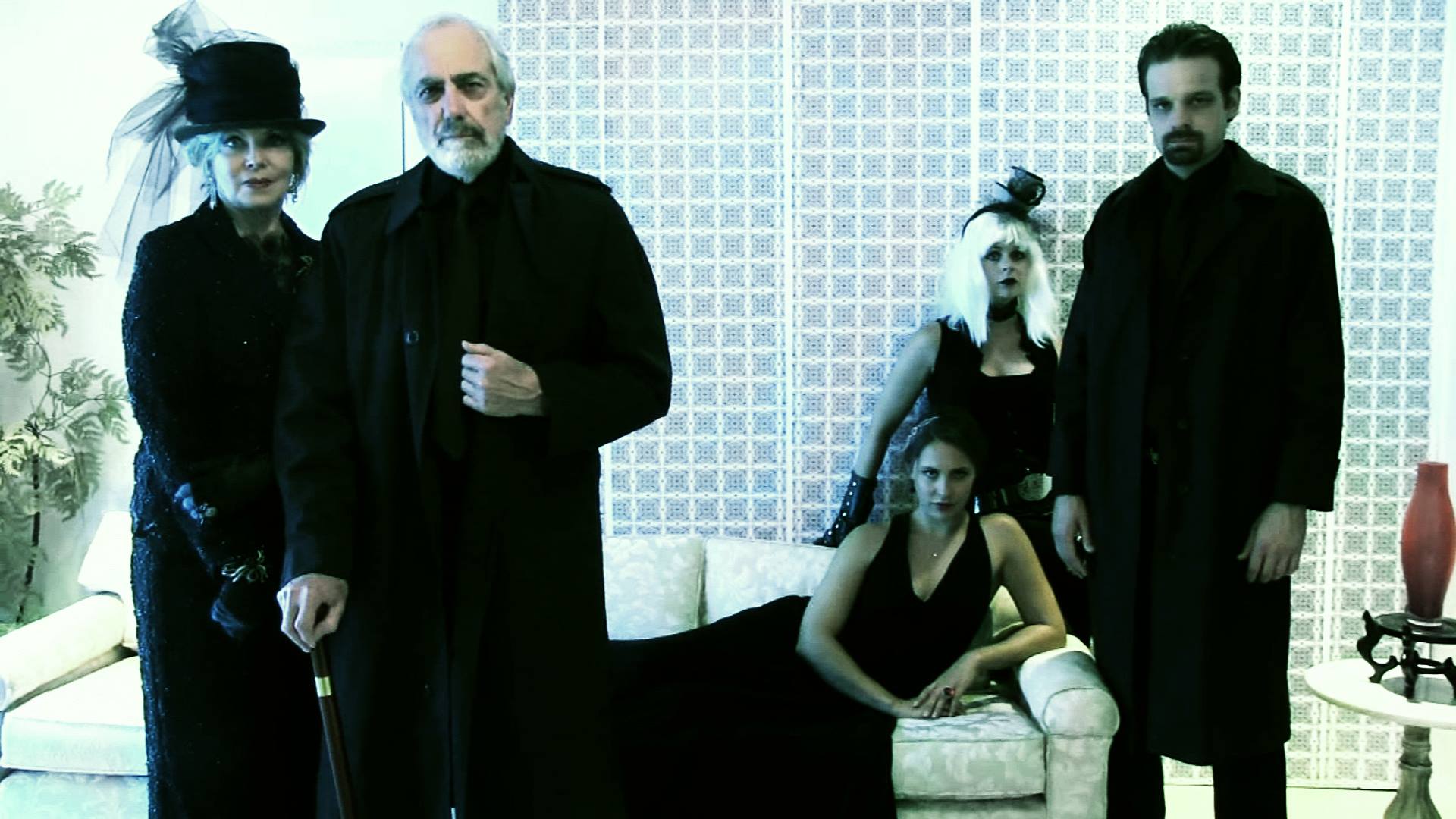 Photo from Doctor Mabuse 2: Etiopomar. With Jerry Lace, Lara Parker, Nathan Wilson, Bahia Garrigan, Kate Avery