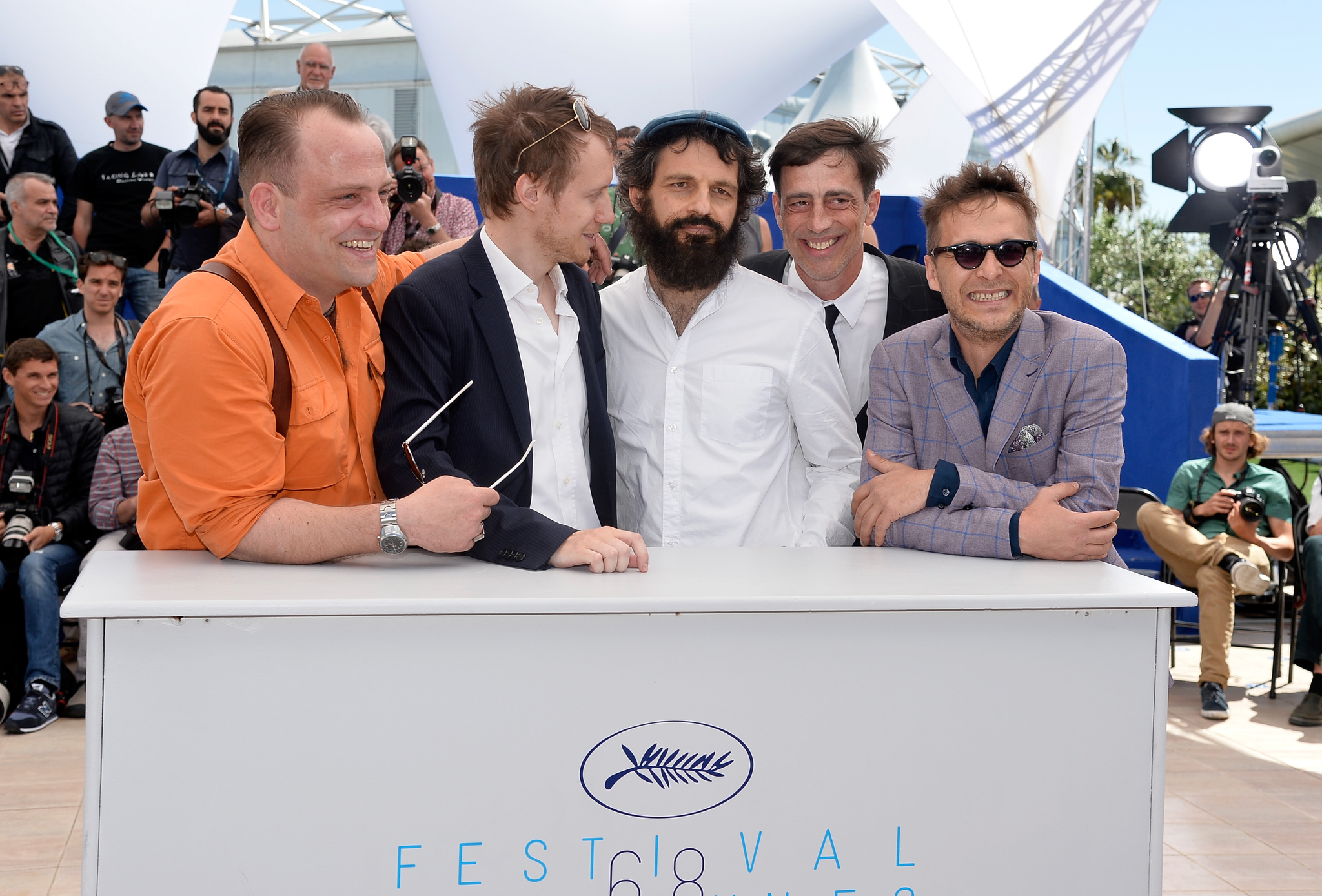 Urs Rechn, Todd Charmont, László Nemes, Levente Molnár and Géza Röhrig at event of Saul fia (2015)