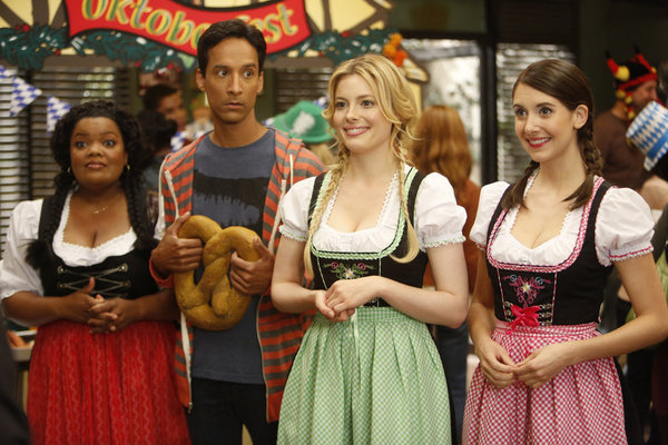Still of Yvette Nicole Brown, Alison Brie, Gillian Jacobs and Danny Pudi in Community (2009)
