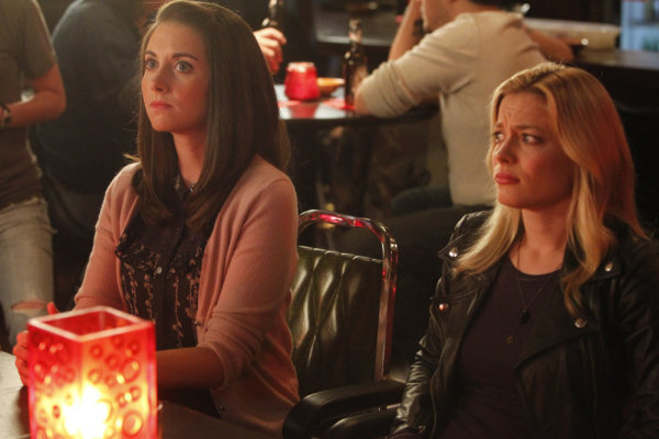 Still of Alison Brie and Gillian Jacobs in Community (2009)