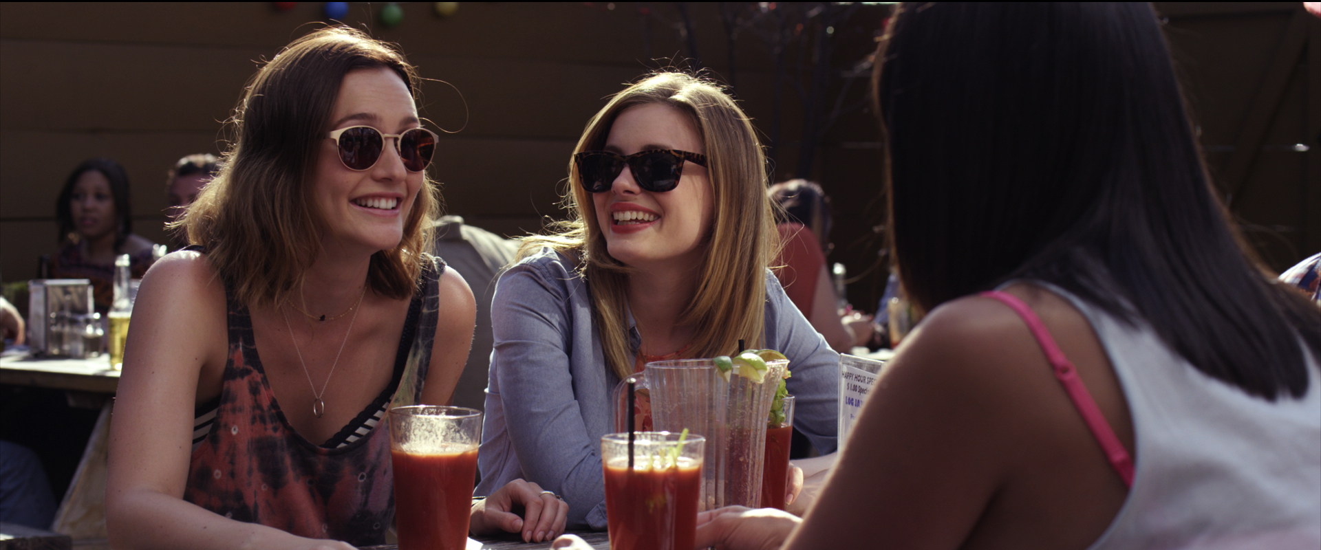Still of Leighton Meester and Gillian Jacobs in Life Partners (2014)