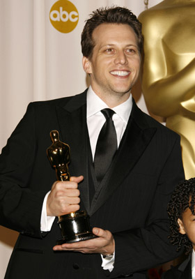 Ari Sandel at event of The 79th Annual Academy Awards (2007)