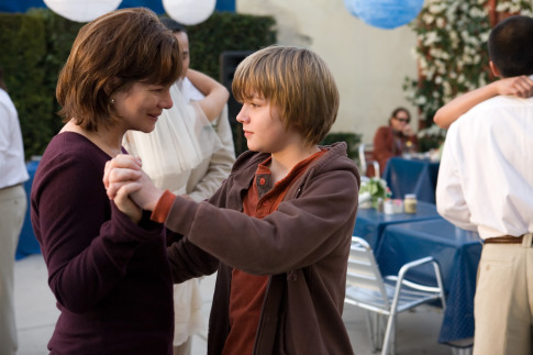 Still of Marcia Gay Harden and Miles Heizer in Rails & Ties (2007)