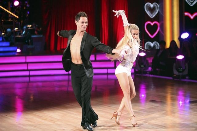 Still of Sasha Farber in Dancing with the Stars (2005)
