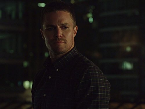 Still of Stephen Amell in Strele (2012)