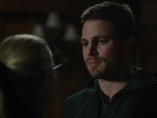 Still of Stephen Amell in Strele (2012)