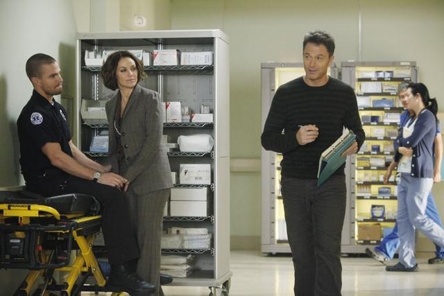 Still of Amy Brenneman, Tim Daly and Stephen Amell in Private Practice (2007)