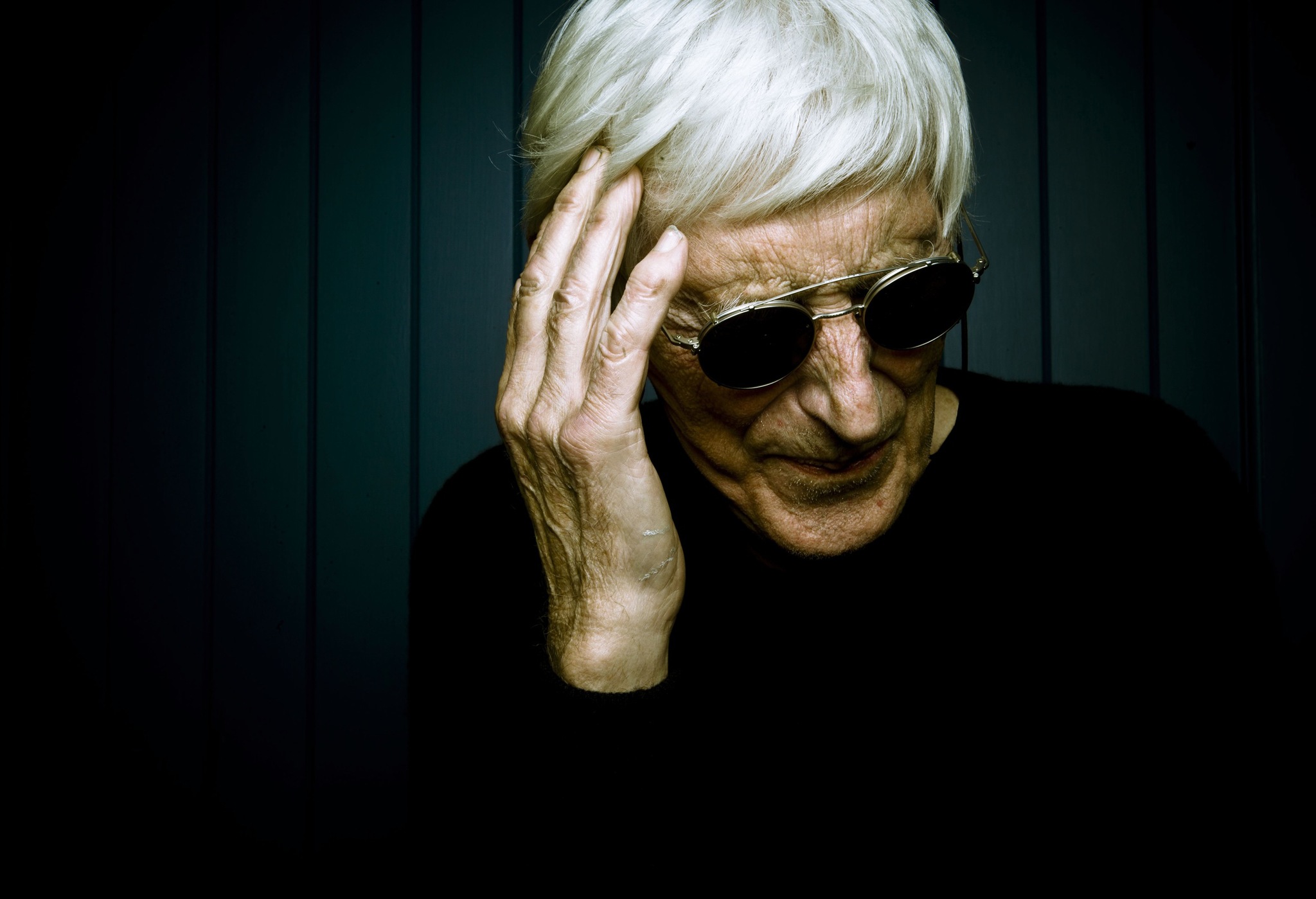 Still of Tomi Ungerer in Far Out Isn't Far Enough: The Tomi Ungerer Story (2012)