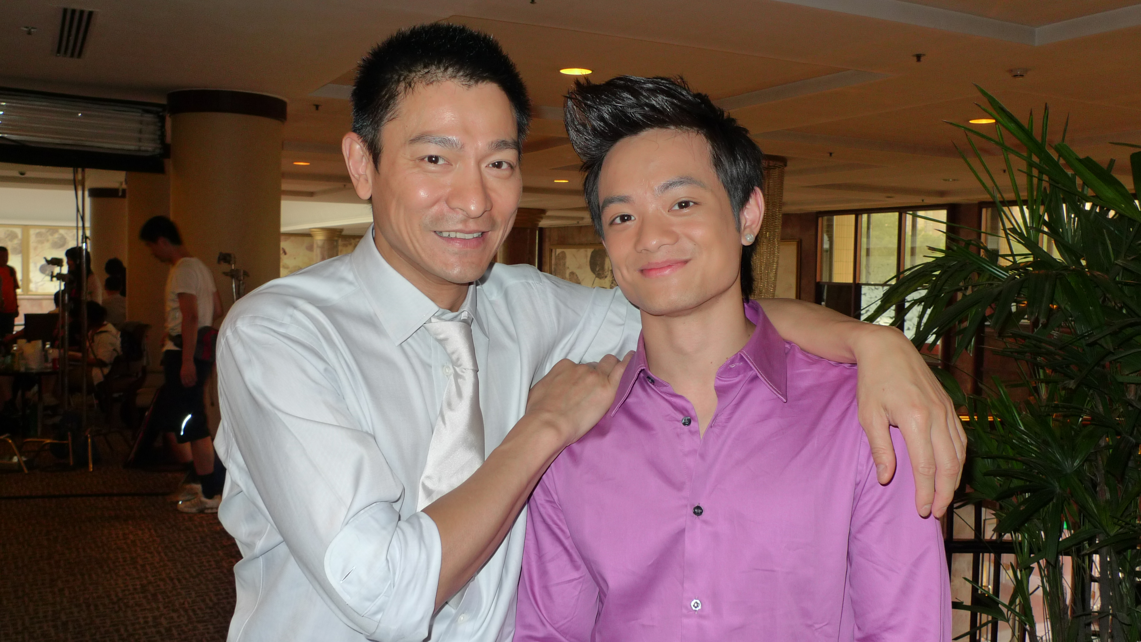Andy Lau with Osric on the set of 